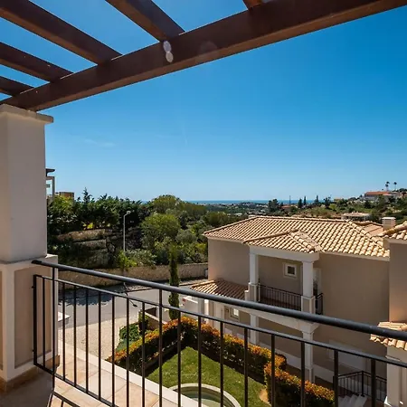 #83 Modern & Relaxing House With Pool Albufeira