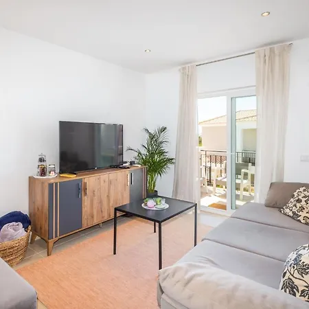 Holiday home #83 Modern & Relaxing House With Pool Albufeira